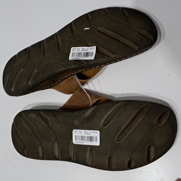 Josef Seibel® Maverick 05 Leather Slip-on Sandals. - Picture 8 of 10